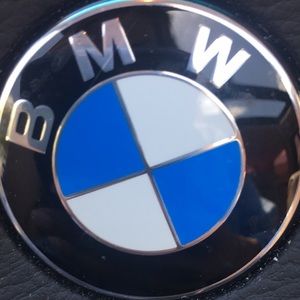 Meet your Posher, Apple